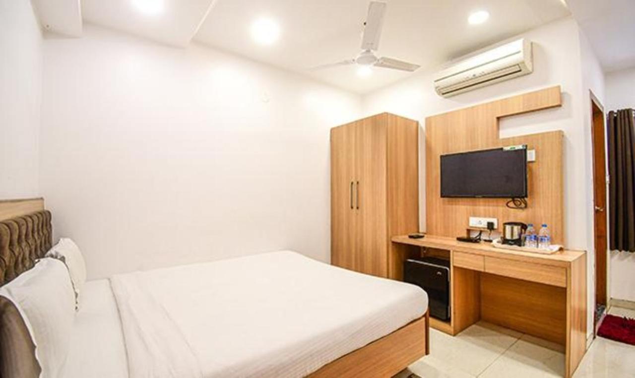 Fabhotel Stay Inn International - Nr Sealdah Station Calcutta Exteriör bild