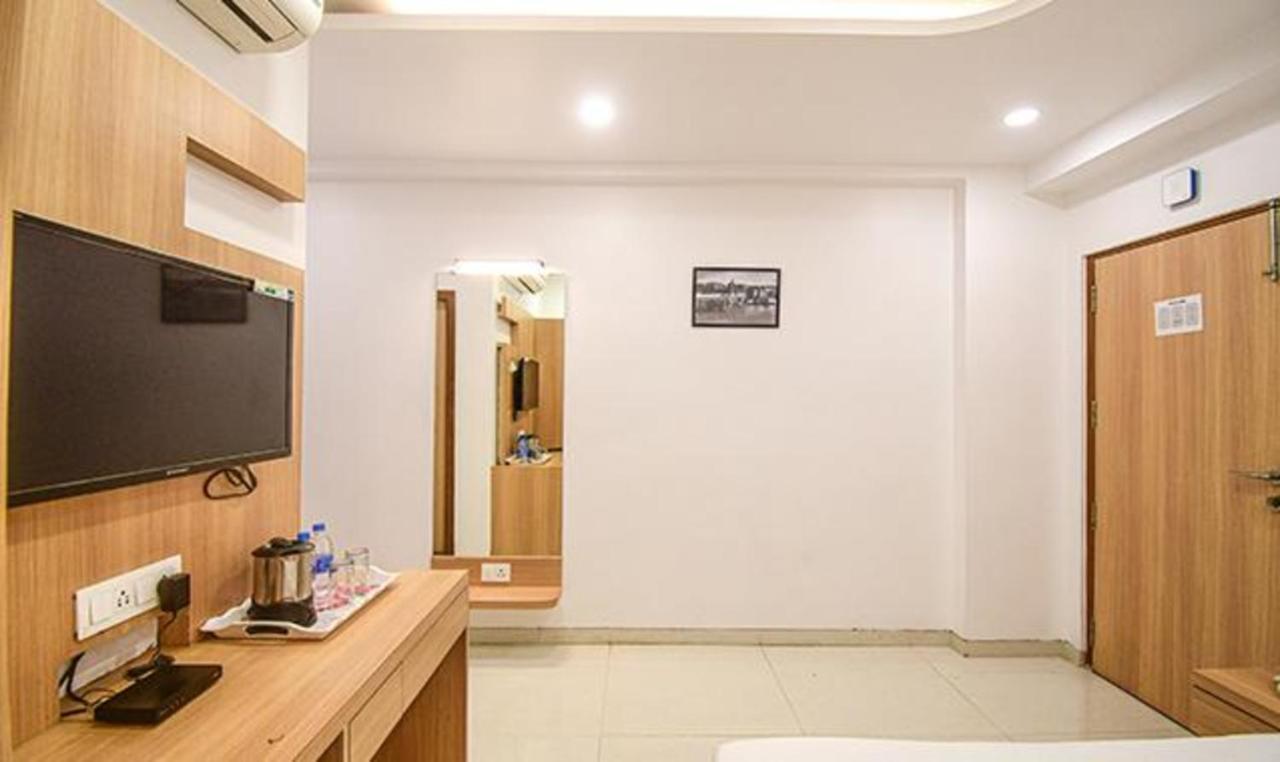 Fabhotel Stay Inn International - Nr Sealdah Station Calcutta Exteriör bild