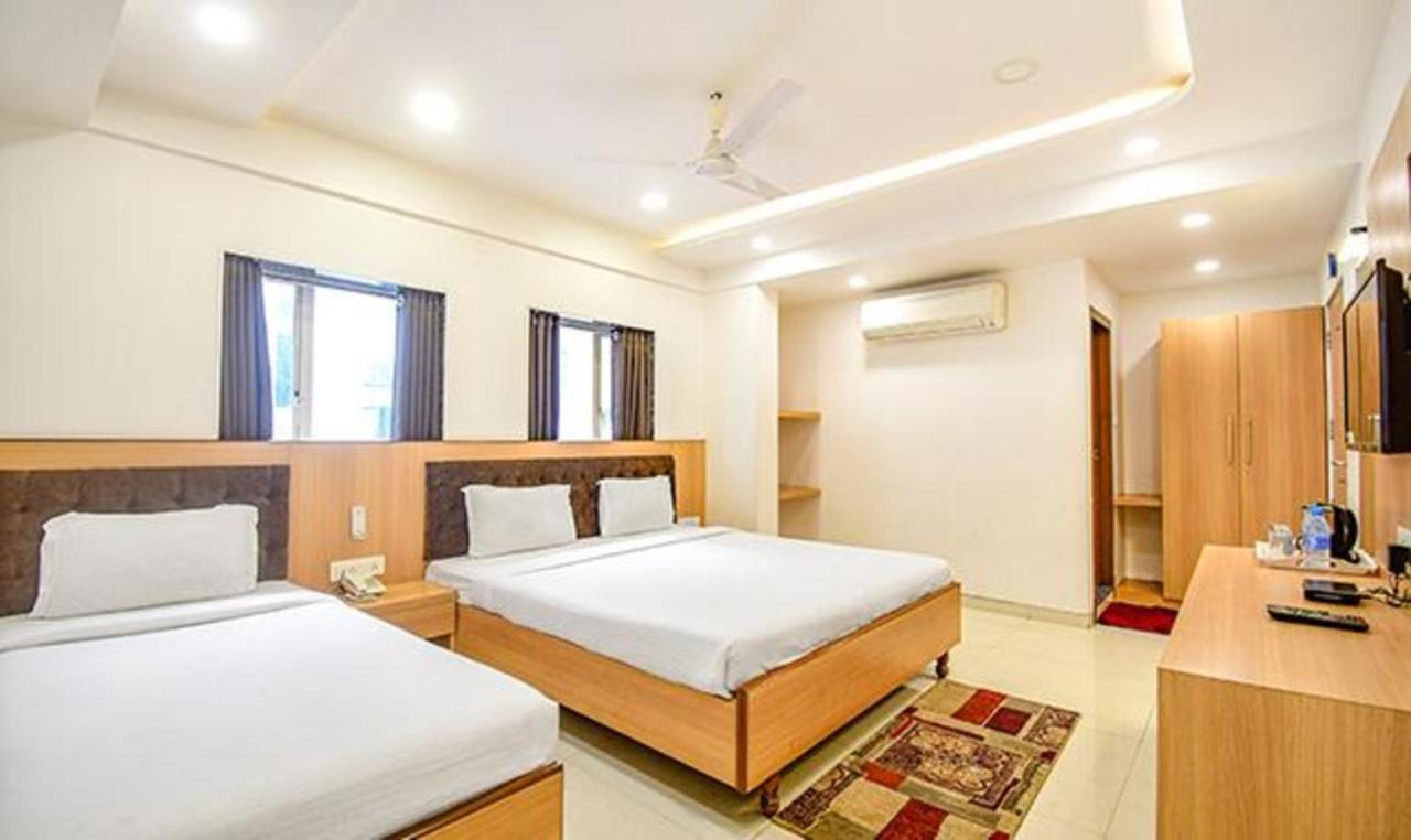 Fabhotel Stay Inn International - Nr Sealdah Station Calcutta Exteriör bild